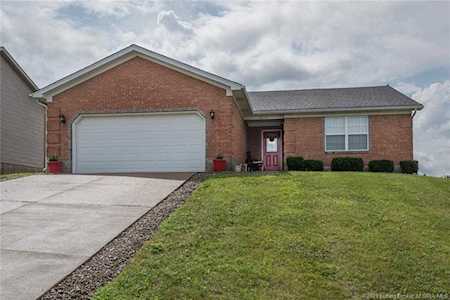 2614 Brookhollow Way Jeffersonville, IN 47130