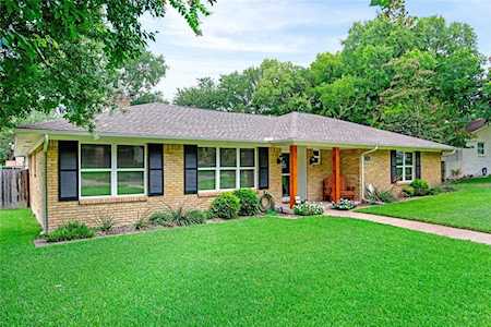 1423 Foxgrove Circle Dallas, TX 75228