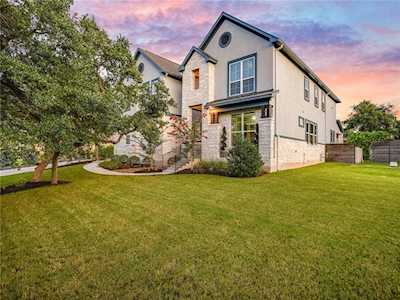 5416 Diamante DR Spicewood, TX 78669