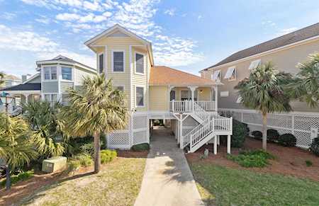 54 Pelican Reach Isle Of Palms, SC 29451