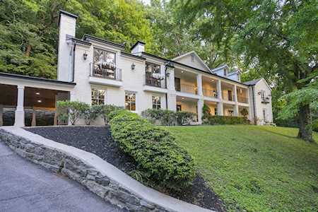 1101 Chateau Ln Nashville, TN 37215