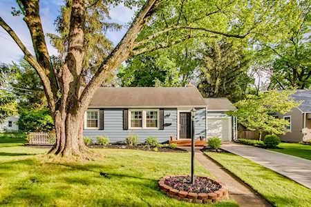 587 Kenbrook Drive Worthington, OH 43085