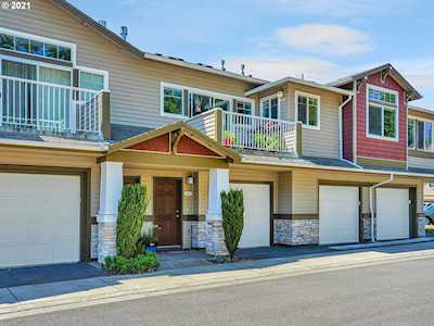 14810 SW Sandhill Loop #203 Beaverton, OR 97007