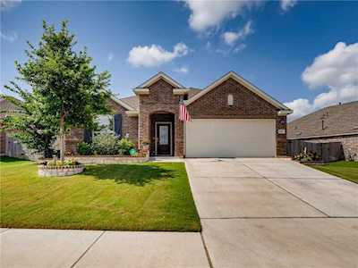 505 Linares LN Austin, TX 78748