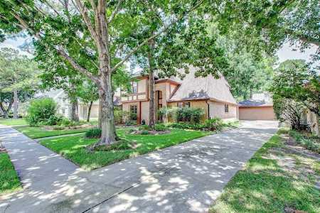 15722 Ridge Park Dr Dr Houston, TX 77095