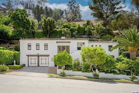 1816 Hillcrest Ave Glendale, CA 91202