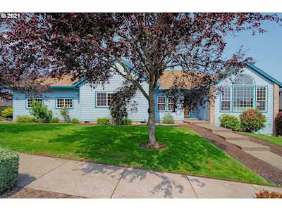 3897 SW Brittany Dr Gresham, OR 97080
