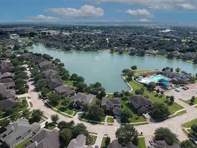 25403 Hamden Valley Dr Richmond, TX 77406