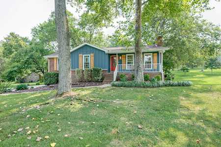 100 Ash Ct Hendersonville, TN 37075
