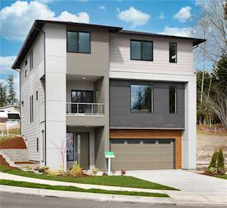 21710 SE 275th St #34 Maple Valley, WA 98038