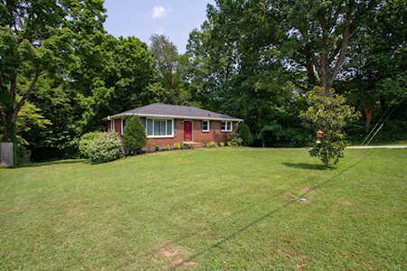 2908 Shadow Ln Nashville, TN 37216