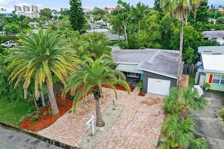520 S Bayshore Dr Madeira Beach, FL 33708