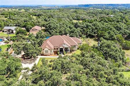 210 Saddlehorn DR Dripping Springs, TX 78620