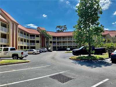 6402 Parc Corniche Dr #5106 Orlando, FL 32821