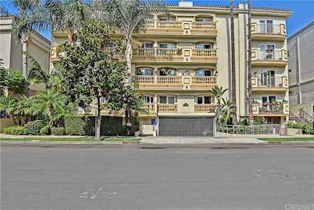 123 S Clark Dr #302 West Hollywood, CA 90048