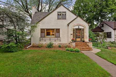 4247 Washburn Avenue N Minneapolis, MN 55412