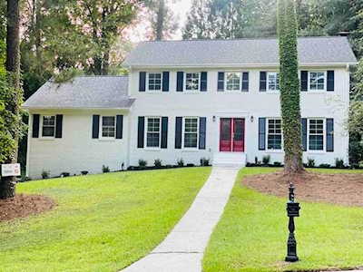 4570 Chadwell Ln Dunwoody, GA 30338