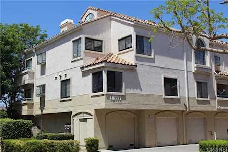 18111 Erik Ct #443 Canyon Country, CA 91387