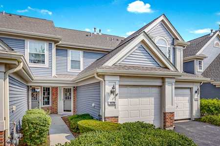 1174 Talbots Ln Elk Grove Village, IL 60007