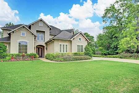 1108 Bade St Spring Valley Village, TX 77055