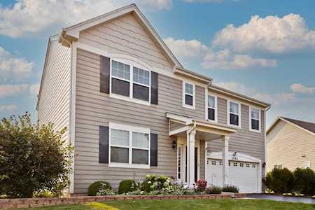 3142 Kyra Ln Elgin, IL 60124