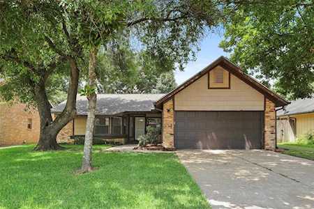 10231 Trading Post Dr Houston, TX 77064