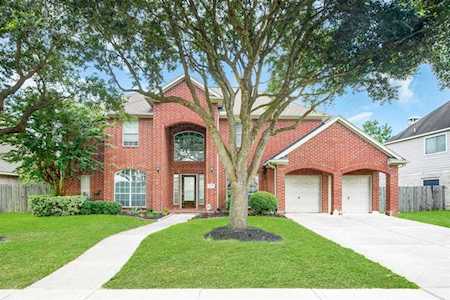 11218 Hundred Bridge Ln Sugar Land, TX 77498