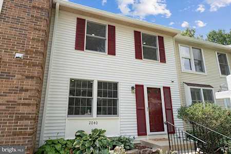 2040 Brooks Square Place Falls Church, VA 22043