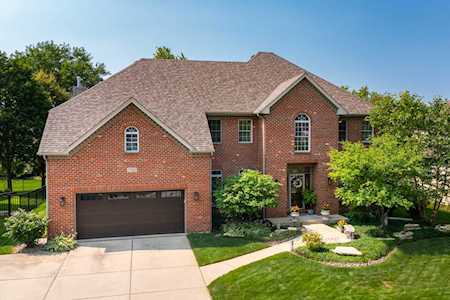 2240 Joyce Ln Naperville, IL 60564