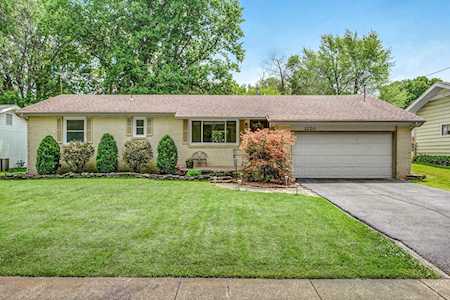 1220 S Belcrest Ave Springfield, MO 65804