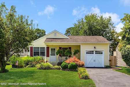 200 Mckinley Ct Brick, NJ 08724