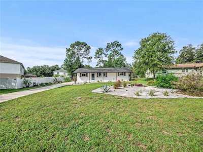 950 Hanford Dr Deltona, FL 32738