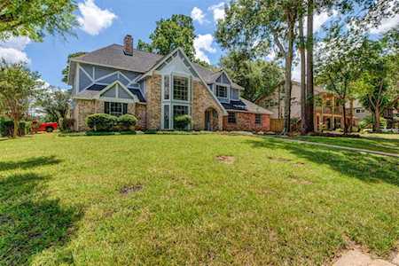 1103 Baffin Ln Houston, TX 77090