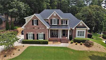 3018 Eagle Watch Dr Woodstock, GA 30189
