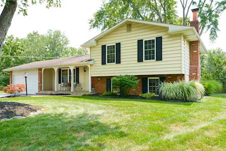 2406 Mac Court Columbus, OH 43235