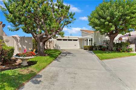 31071 Via San Vicente San Juan Capistrano, CA 92675