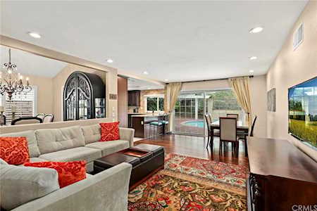 760 S Fairway Ln Anaheim Hills, CA 92807