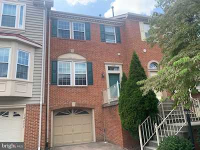 14099 Winding Ridge Ln Centreville, VA 20121