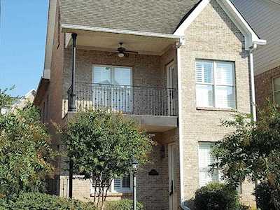 2405 Holcomb Oxford, MS 38655