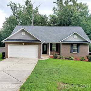 914 Cleveland Ave Kings Mountain, NC 28086