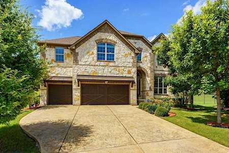 106 Princes CT Lakeway, TX 78738