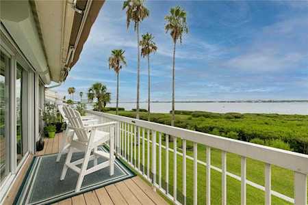 1451 Gulf Blvd #211 Clearwater, FL 33767
