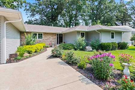 163 Oak Drive Hebron, OH 43025