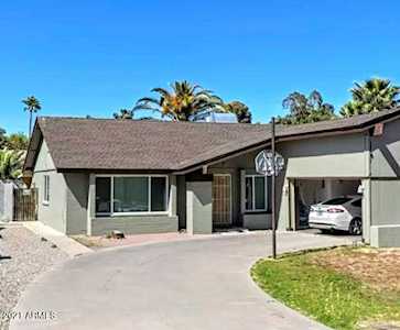 2708 E Louise Drive Phoenix, AZ 85032