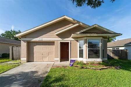 1005 Whittier CIRCLE Oviedo, FL 32765