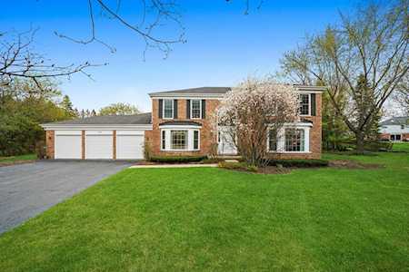 120 Ponderosa Ct Barrington, IL 60010