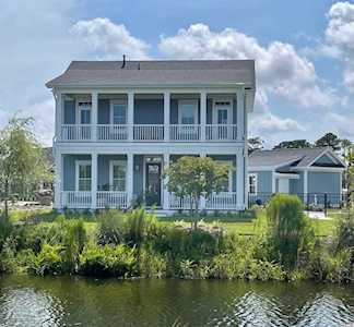 808 Crescent Sabal Ct. Myrtle Beach, SC 29572