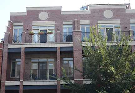2154 W Roscoe St #2W Chicago, IL 60618
