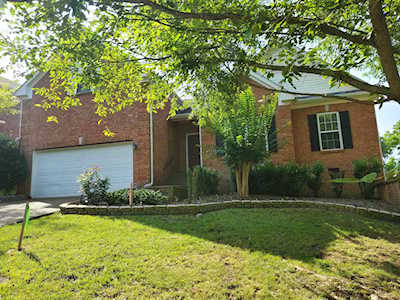 6708 Autumn Oaks Dr Brentwood, TN 37027