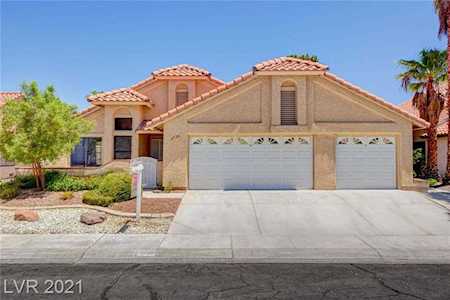 2720 Brookstone Ct Las Vegas, NV 89117
